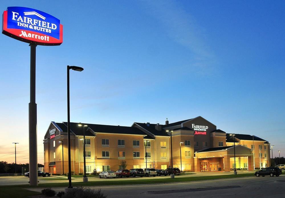 Fairfield Inn And Suites By Marriott Норт Плат Екстериор снимка