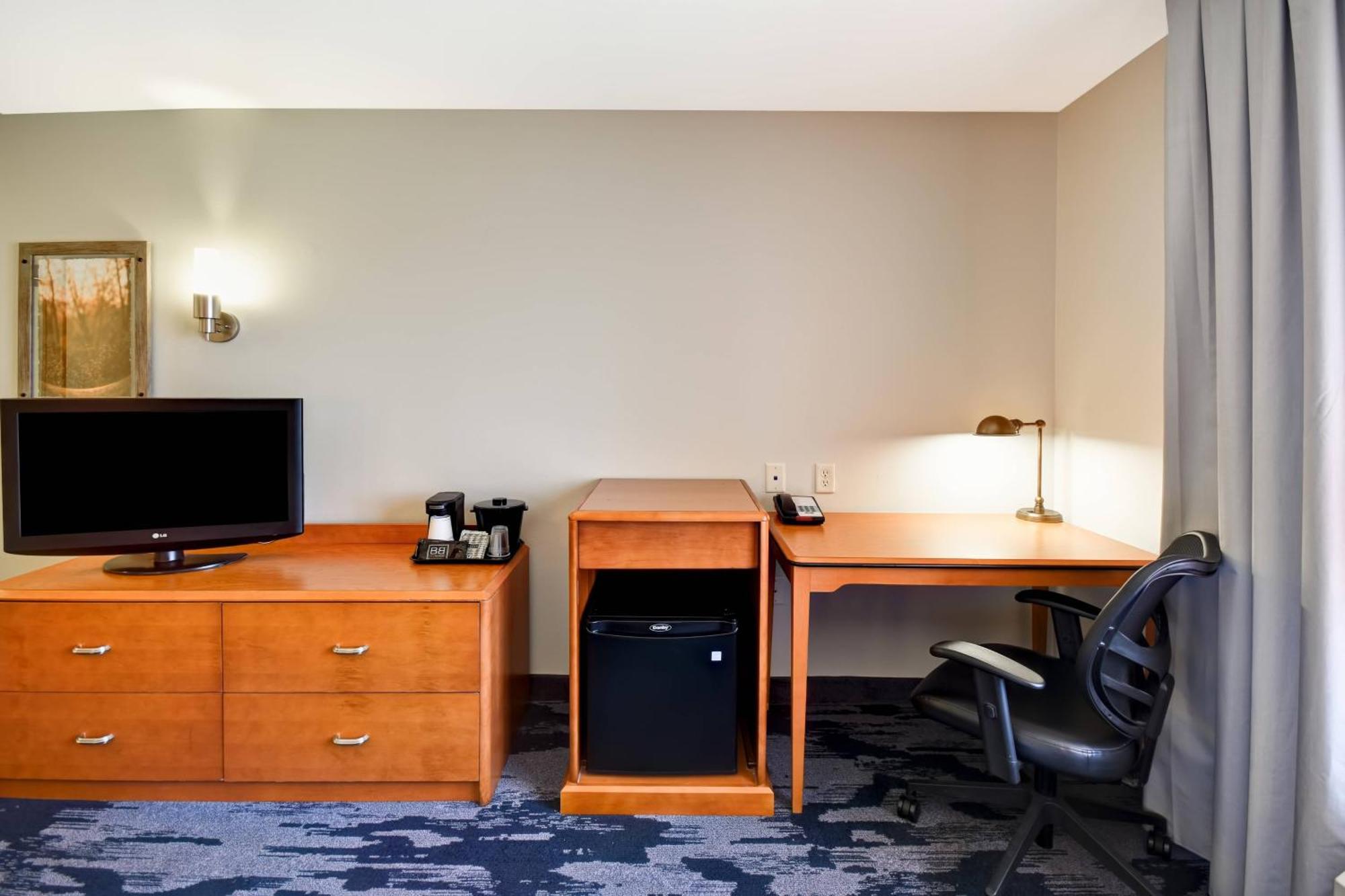 Fairfield Inn And Suites By Marriott Норт Плат Екстериор снимка