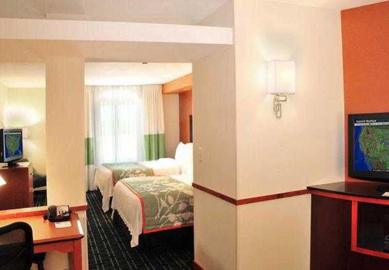 Fairfield Inn And Suites By Marriott Норт Плат Екстериор снимка